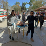 Israel kills 18 Gazans, including 11 near militarized aid delivery points | De Último Minuto English