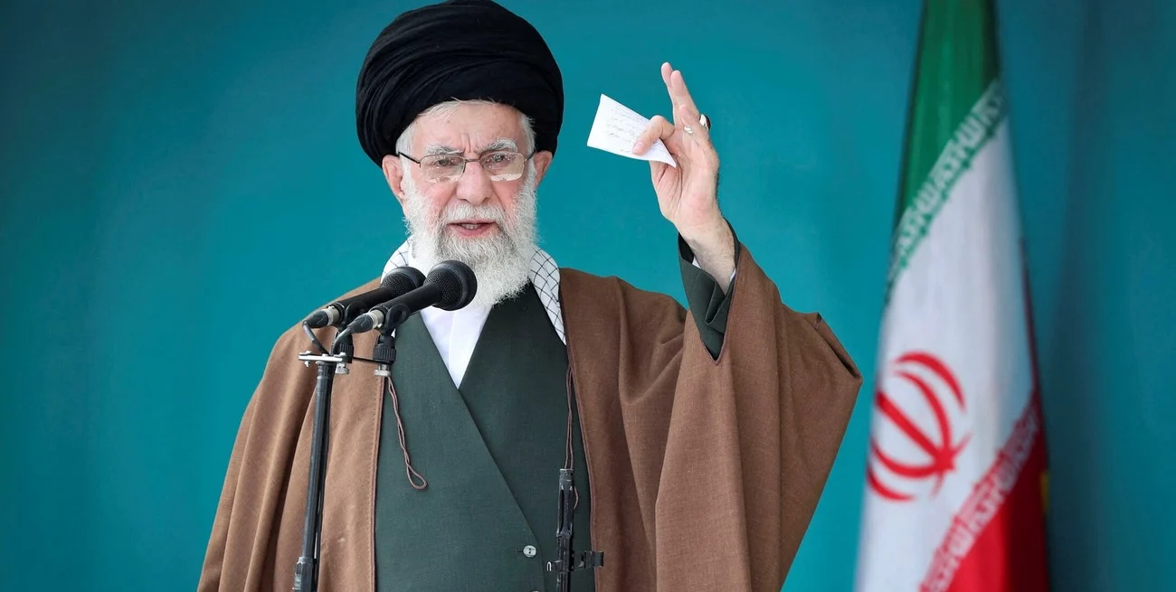 Supreme Leader of Iran: "The Iranian nation is not a nation that surrenders" | De Último Minuto English