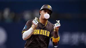 Manny Machado drives in five runs as Padres crush Dodgers 11-1 | De Último Minuto English