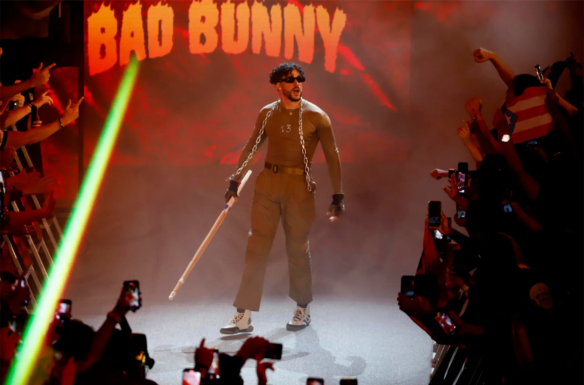 Puerto Rico will distribute tickets for Bad Bunny concerts to officials and students | De Último Minuto English