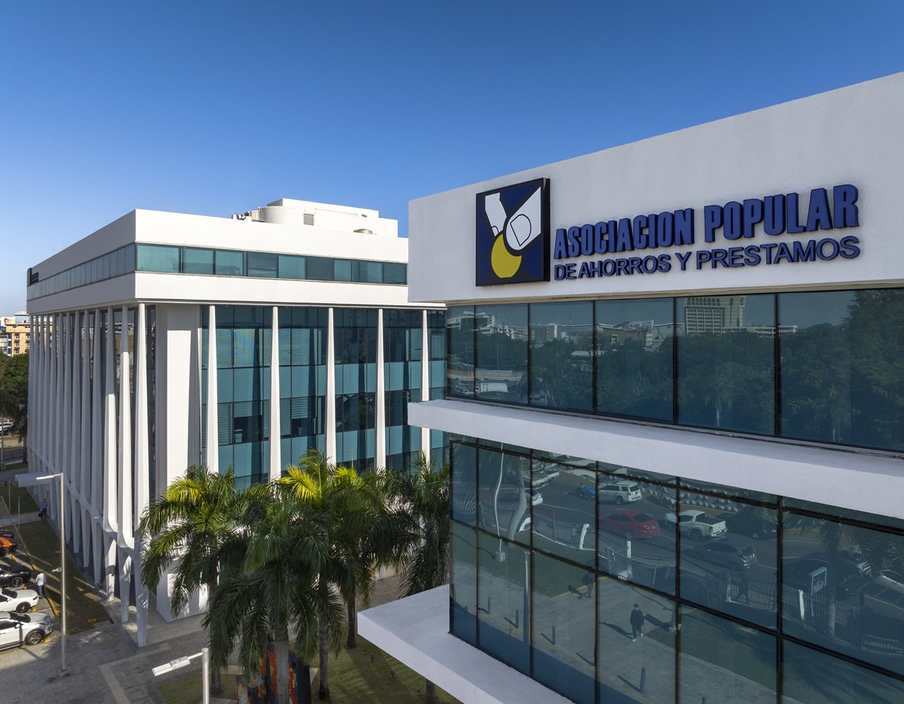 APAP announces call for diplomas in universities   | De Último Minuto English