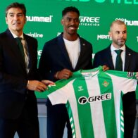 Junior Firpo returns to Betis: "I'm coming back at a great age to give two hundred percent." | De Último Minuto English