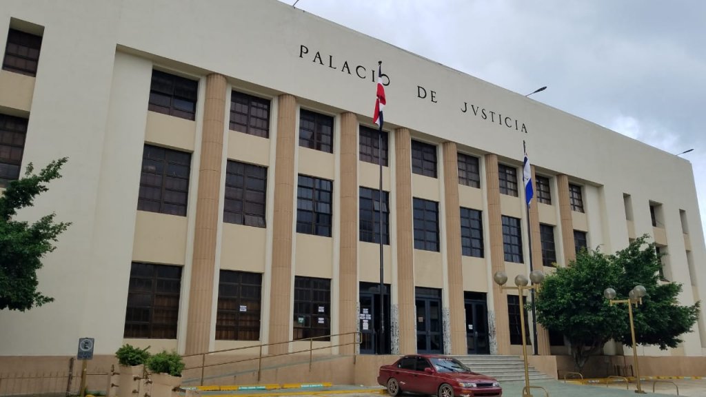 House arrest imposed on those charged in Operation Wolf | De Último Minuto English