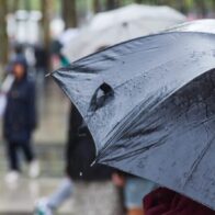 Trough and tropical wave will cause rain this Saturday | De Último Minuto English