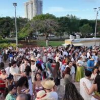 Thousands of people arrive at Bad Bunny's fifth concert at the Coliseo de Puerto Rico | De Último Minuto English