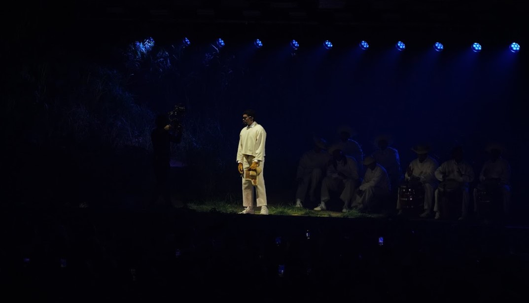 Bad Bunny in PR: a party to Boricua identity that overflows with pride, euphoria and great emotions | De Último Minuto English