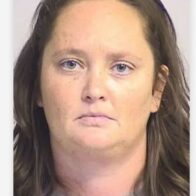 A teacher from a Christian academy is arrested for having sexual relations with a minor student | De Último Minuto English