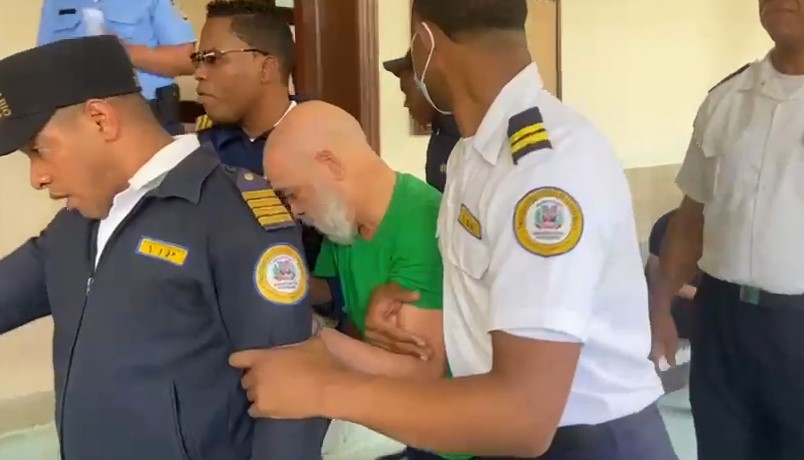 Collapsed! Ángel Martínez is moved to the courtroom to learn about the amparo appeal | De Último Minuto English