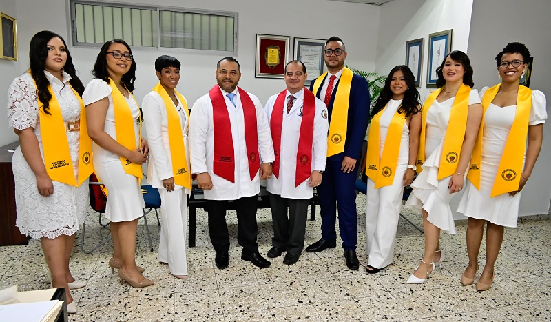 RD has new cardiologists: AIDC celebrates specialist graduation | De Último Minuto English