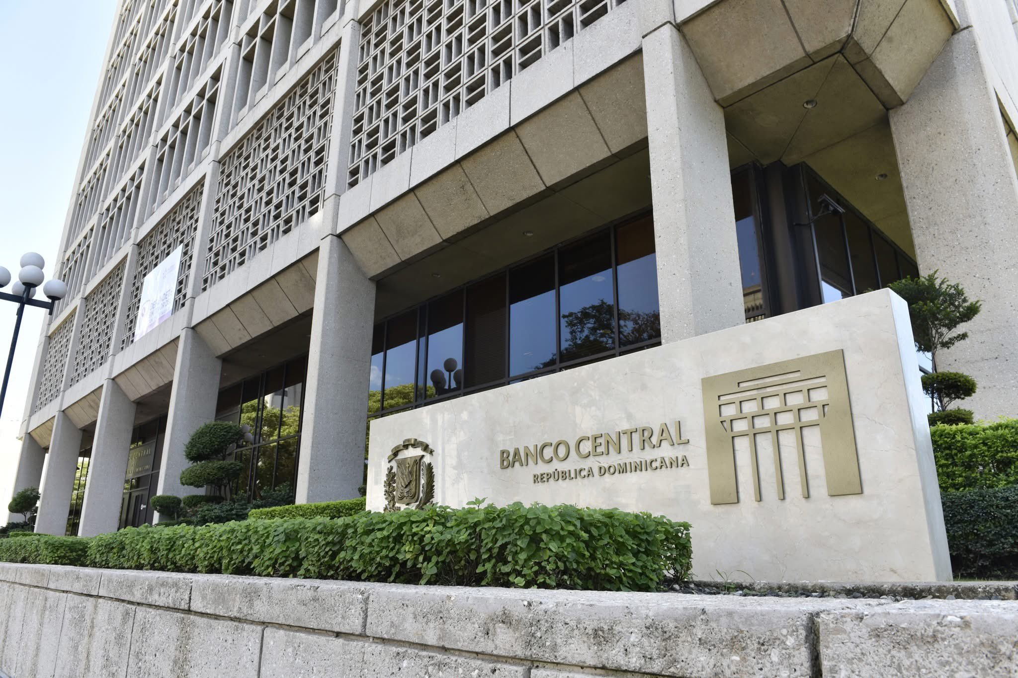 Central Bank has disbursed 33,000 million pesos from liquidity program | De Último Minuto English