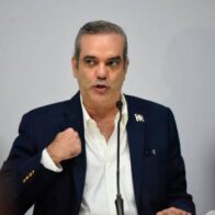 Uncle Abi putting things in order! Abinader: "If they want to campaign, they must leave their positions" | De Último Minuto English