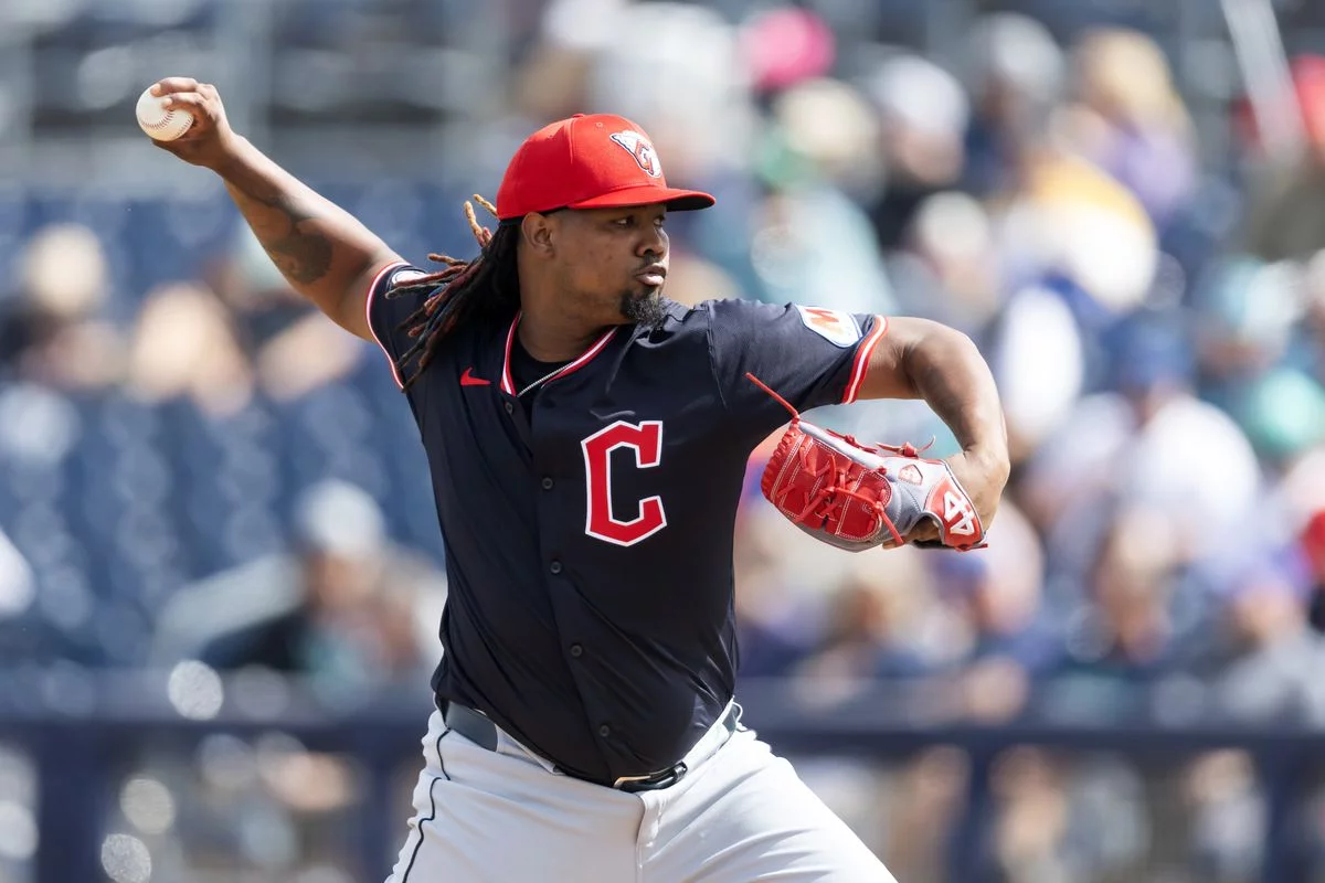 Guardians place Dominican Luis Ortiz on administrative leave amid MLB investigation | De Último Minuto English