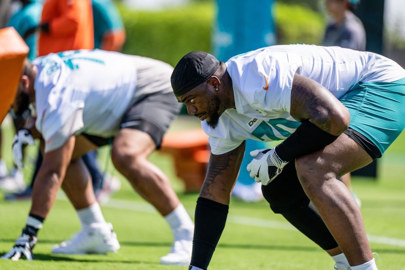 Dominican Bayron Matos, from Dolphins, is discharged from the hospital | De Último Minuto English