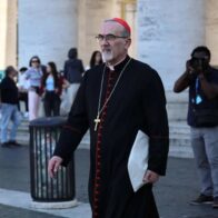 Israel bombs Gaza's only Catholic church | De Último Minuto English