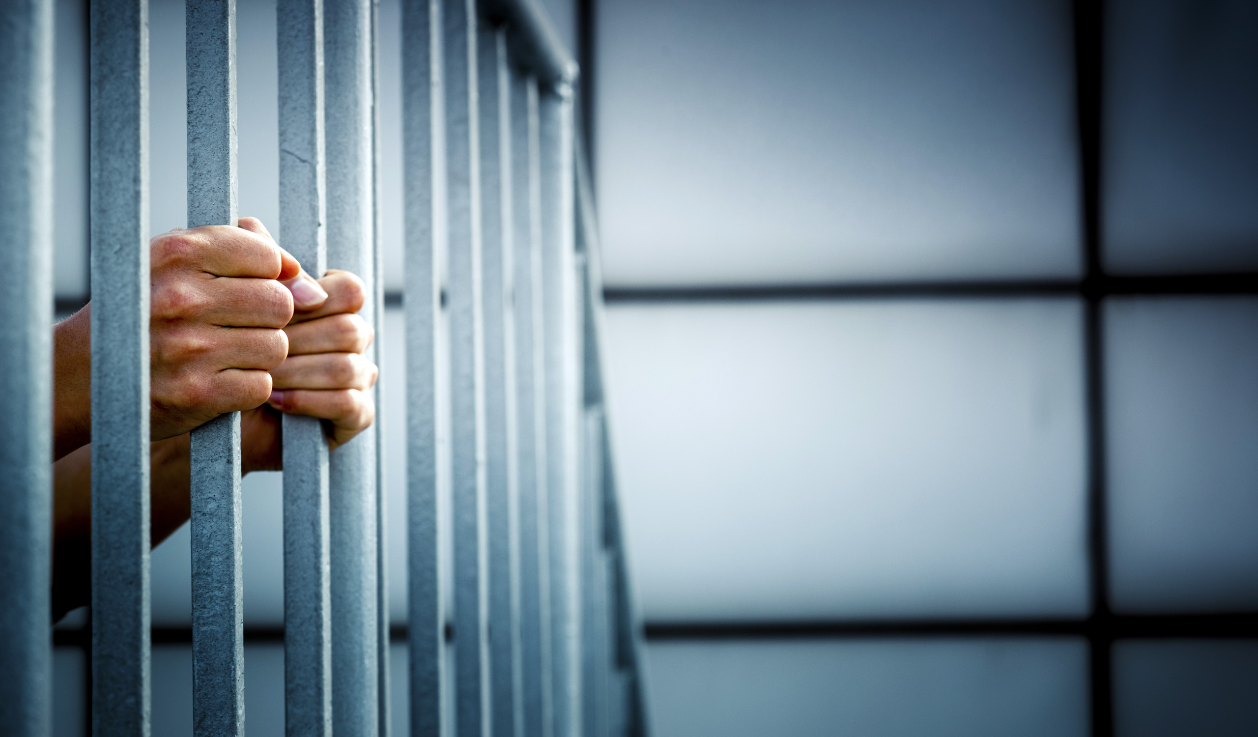 A man is sentenced to 20 years in prison for complicity in a murder in Santiago | De Último Minuto English