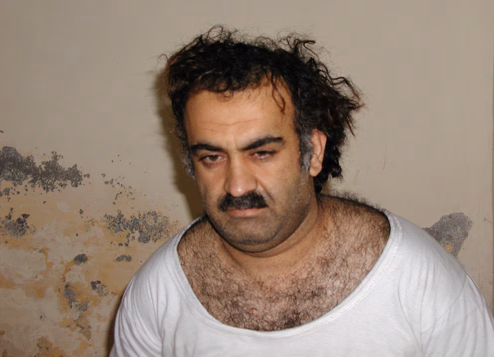 A U.S. federal court overturned the plea deal that spared the death penalty for the mastermind of the 9/11 attacks | De Último Minuto English