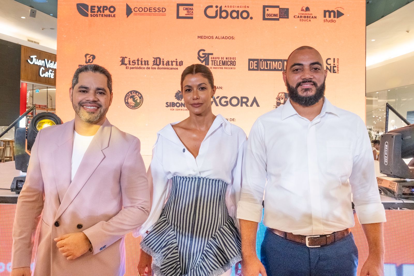 SmartFilms arrives in the DR to boost talent from the cell phone | De Último Minuto English