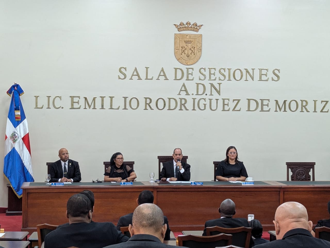 City Council approves three days of municipal mourning for the death of Fello Suberví | De Último Minuto English