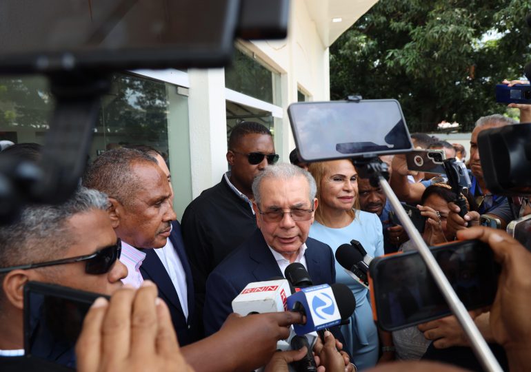 Danilo Medina says new Minister of Finance "has no ties to the PLD" | De Último Minuto English