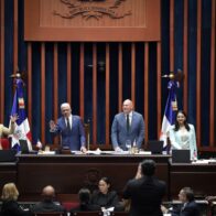 Senate approves in second reading a bill that modifies the Labor Code | De Último Minuto English