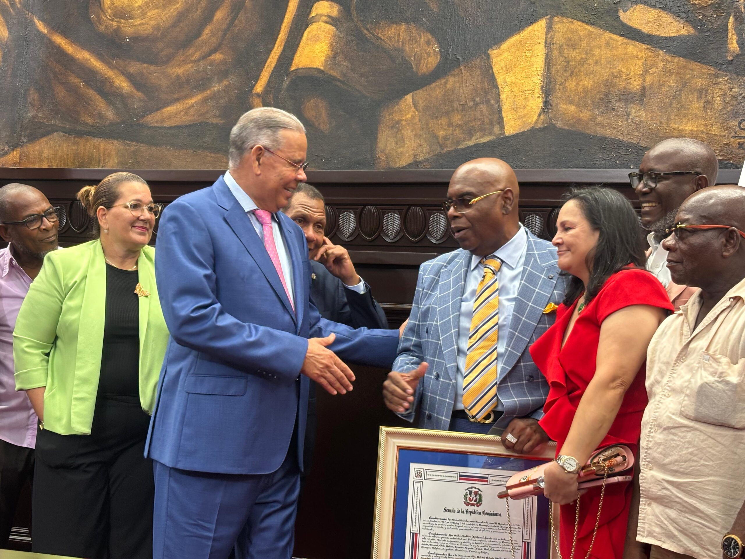 National Congress recognizes Juan Ramón Gómez Díaz for his career in the media | De Último Minuto English