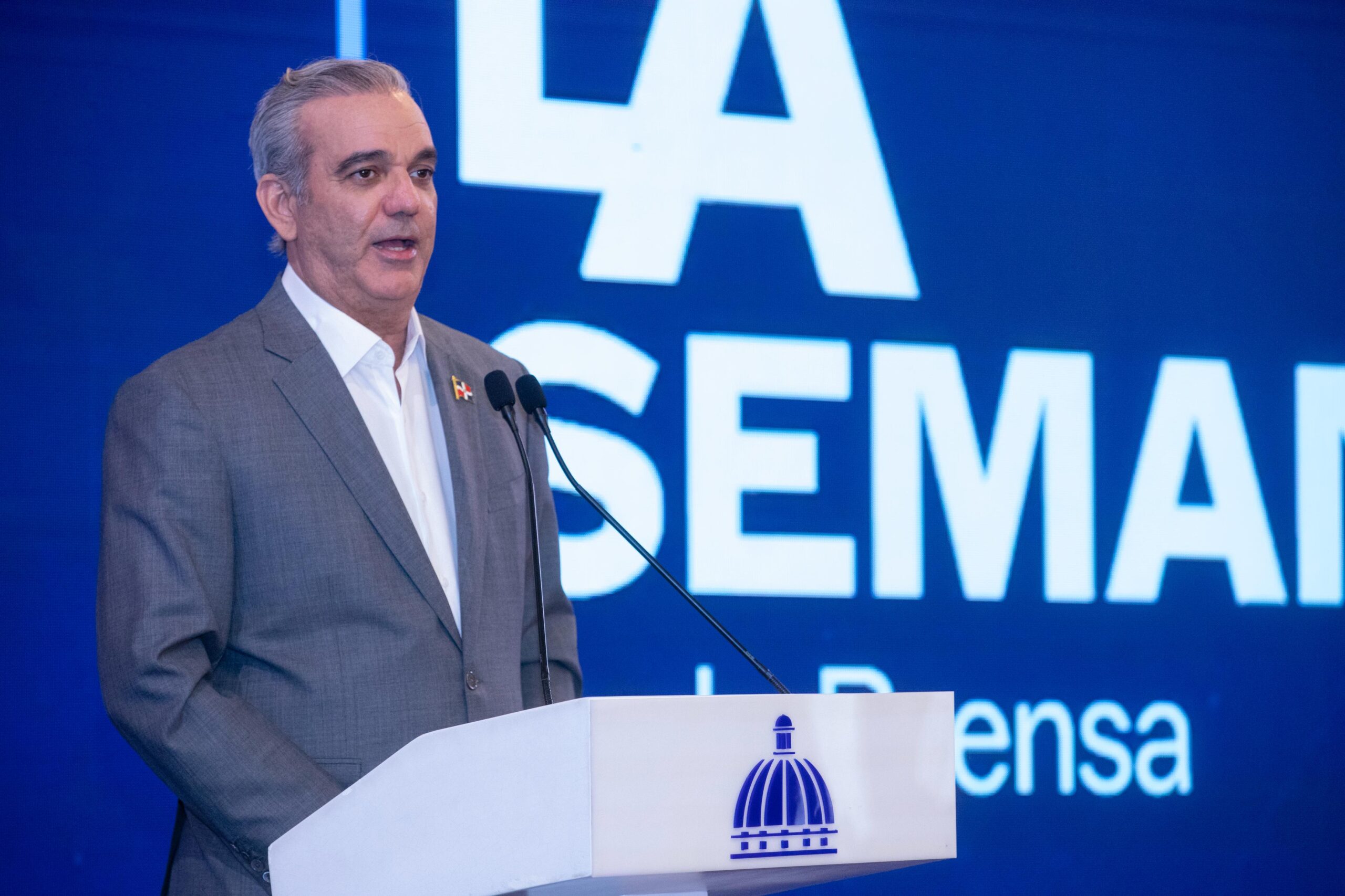 Abinader understands that the Labor Code would be approved in September | De Último Minuto English