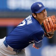 Shohei Ohtani leaves his start against the Reds after showing physical discomfort; Phillies bolster their bullpen with Jhoan Duran | De Último Minuto English
