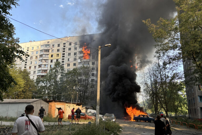 Faced with Trump's scare, European money and Ukrainian audacity against Russian shaheds | De Último Minuto English