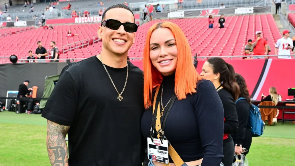 Daddy Yankee sues his ex-wife for $12 million | De Último Minuto English