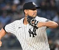 Braves acquire Carlos Carrasco from the Yankees to reinforce a battered rotation | De Último Minuto English