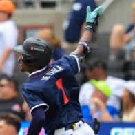 Josué De Paula hits a home run and leads the National League to victory in the 2025 Futures Game | De Último Minuto English