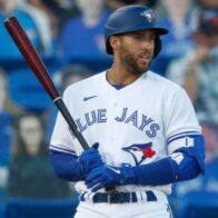 Springer shines with 2 HR and 7 RBIs in Blue Jays' thrashing of Yankees | De Último Minuto English