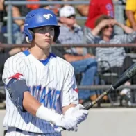 Eli Willits, 17-year-old shortstop, is the first pick of the 2025 Draft by the Nationals | De Último Minuto English