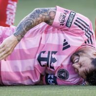 Messi leaves the Leagues Cup match against Necaxa due to injury at 11 minutes | De Último Minuto English