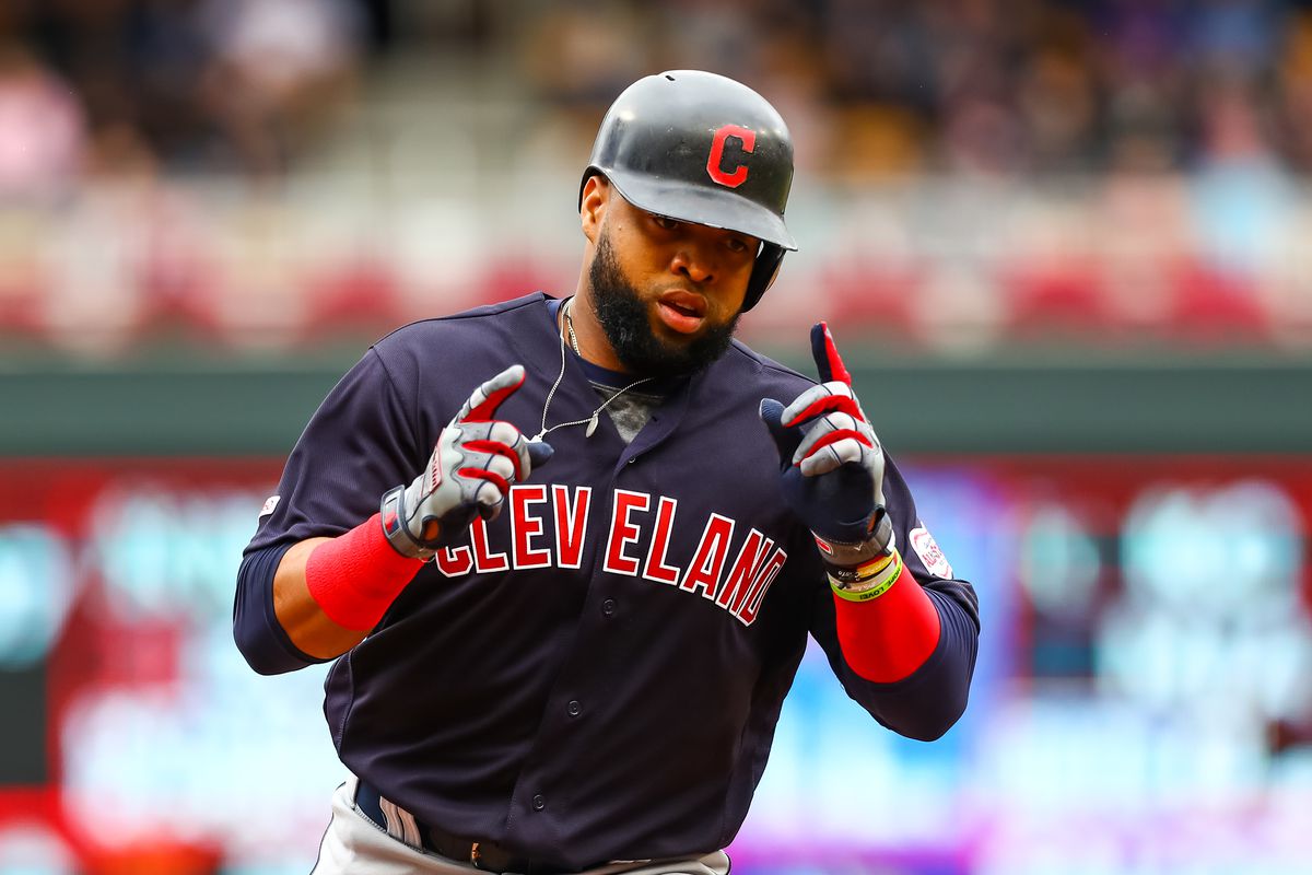 Carlos Santana joins the Cubs after being released by Cleveland | De Último Minuto English