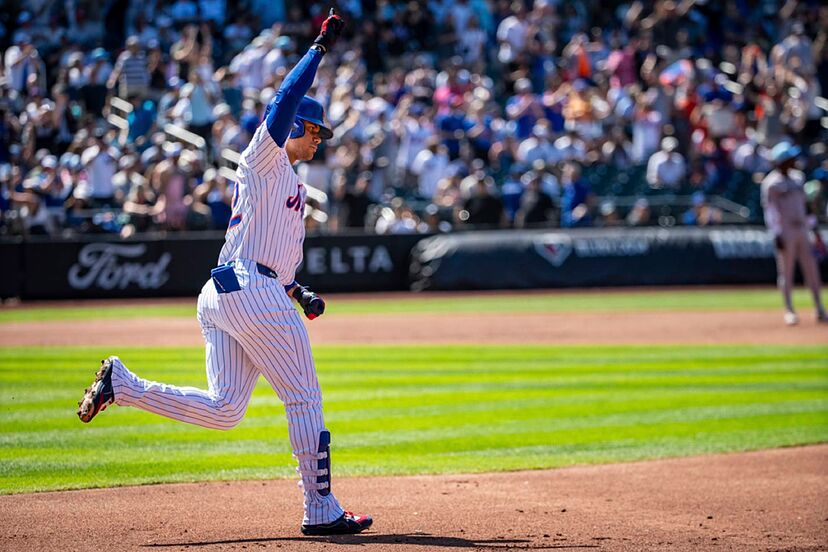 Juan Soto breaks up no-hitter in the ninth with 26th home run; Mets fall to Cleveland | De Último Minuto English