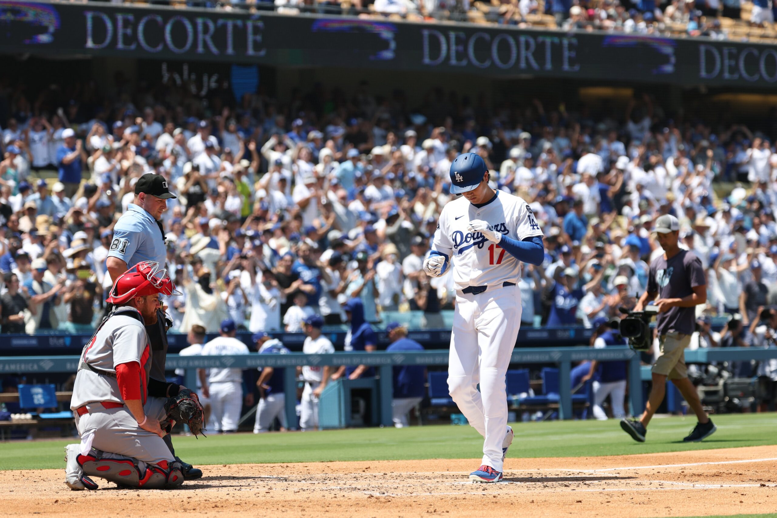 Shohei Ohtani reaches 1,000 hits in Major League Baseball with a 440-foot home run | De Último Minuto English