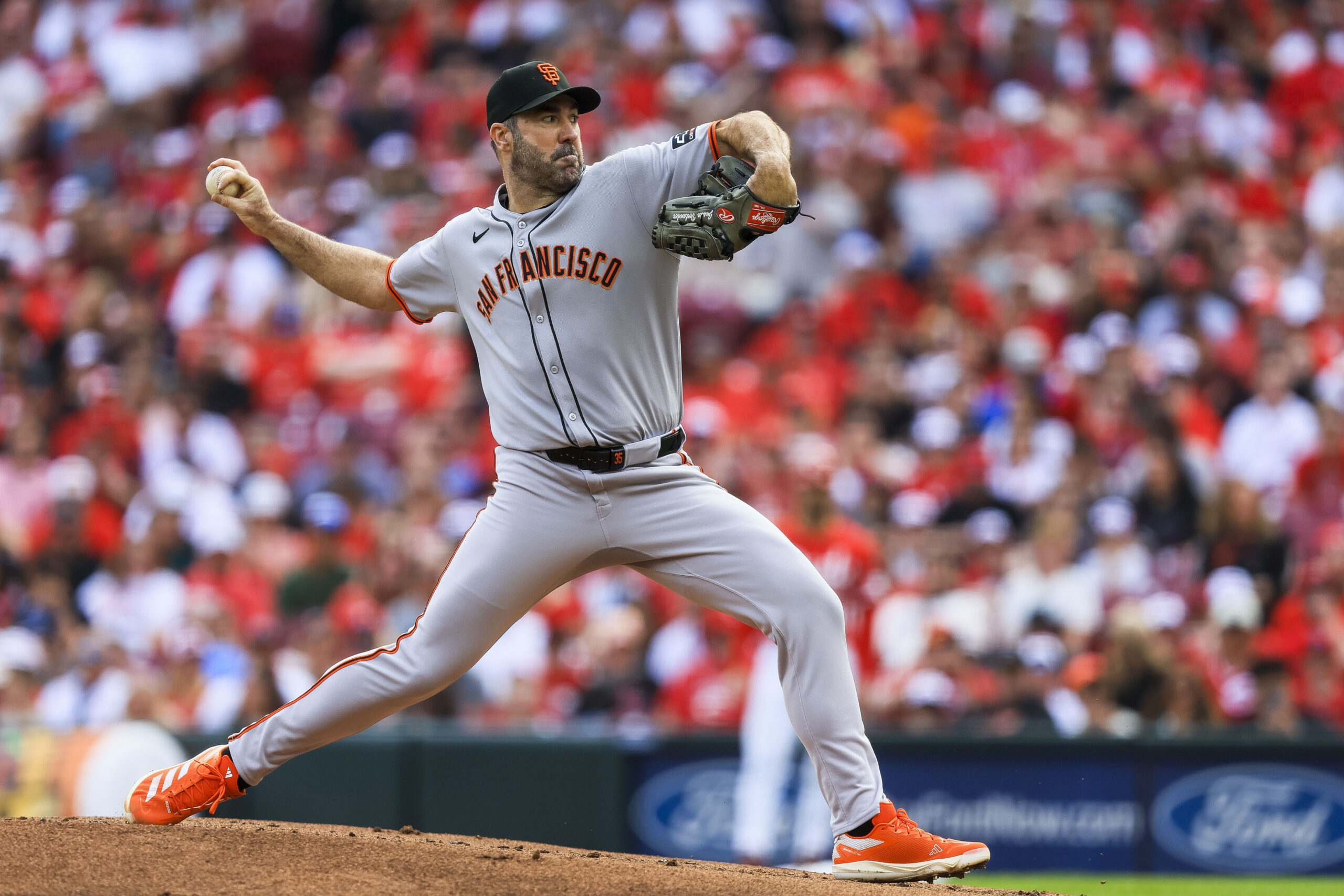 Justin Verlander joins the 3,500 strikeouts club in Major League Baseball | De Último Minuto English