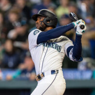 Víctor Robles suspended for 10 games for throwing his bat at a pitcher in the minor leagues | De Último Minuto English