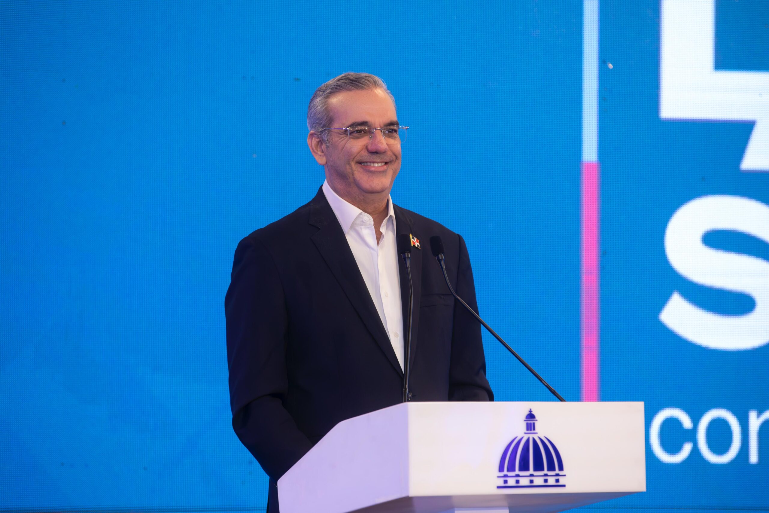 Coverage for high-cost patients increased to 8,334 in 2024, according to Abinader | De Último Minuto English