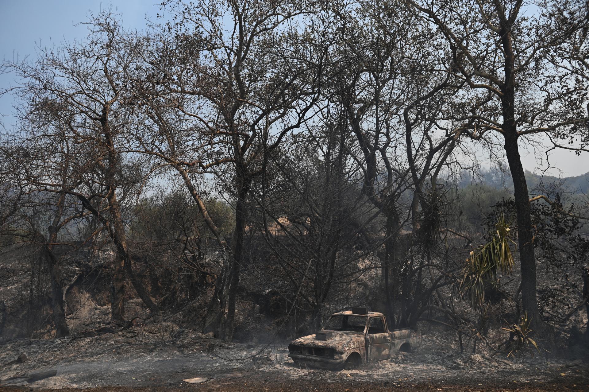 The wave of wildfires in Europe continues and extreme temperatures persist | De Último Minuto English