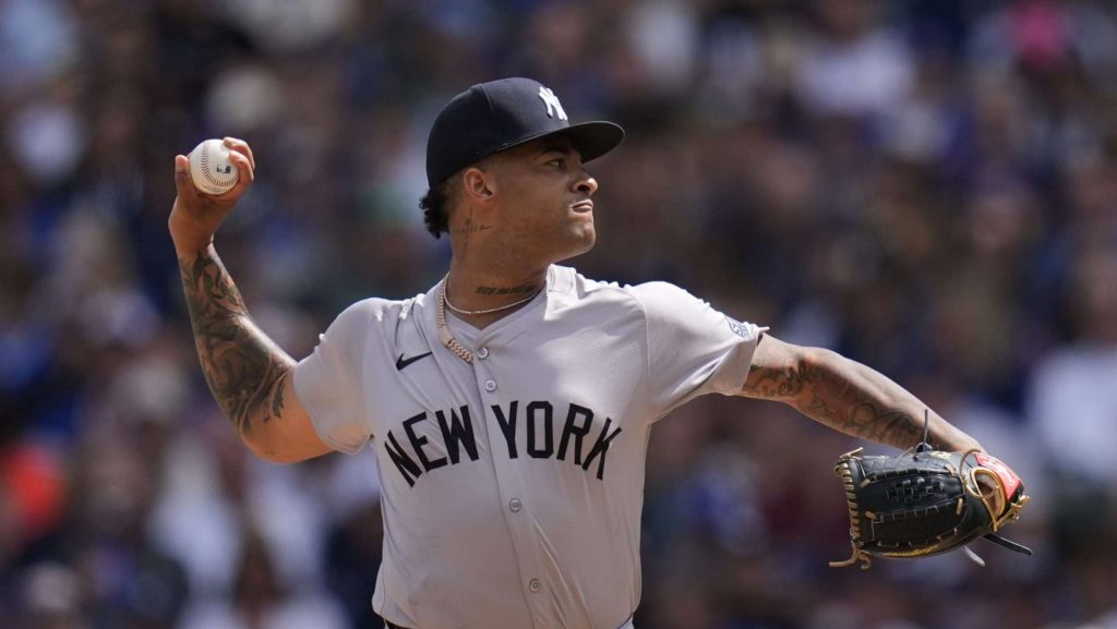 Luis Gil dominates the Nationals and gets the win after five solid innings | De Último Minuto English