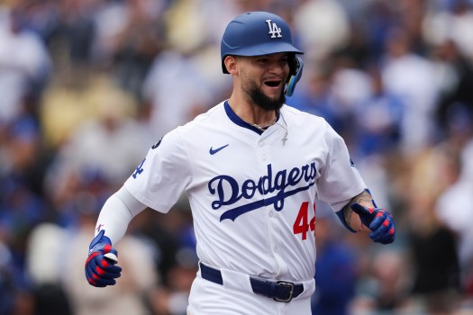 Andy Pages backs Sheehan gem with two home runs as Dodgers take sole possession of the lead | De Último Minuto English