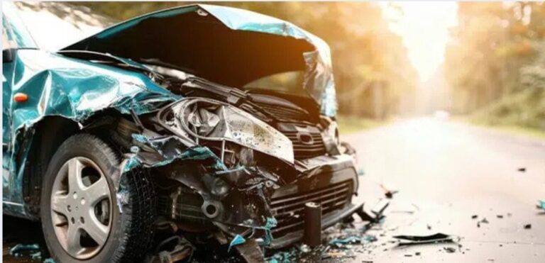 Eight dead in an accident involving three vehicles on a road in Brazil | De Último Minuto English