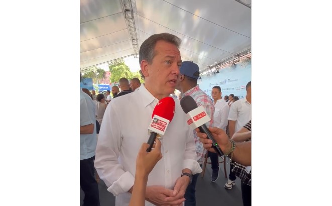Minister of Industry and Commerce highlights family values and emphasizes international negotiations | De Último Minuto English