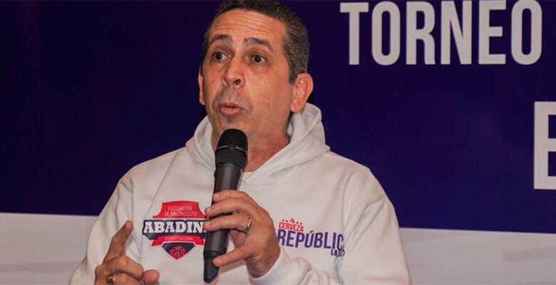 Diego Pesqueira praises and thanks Santiago Matías for his support of the TBS of the District | De Último Minuto English