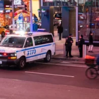 Three injured and a teenager arrested in a Times Square shooting | De Último Minuto English
