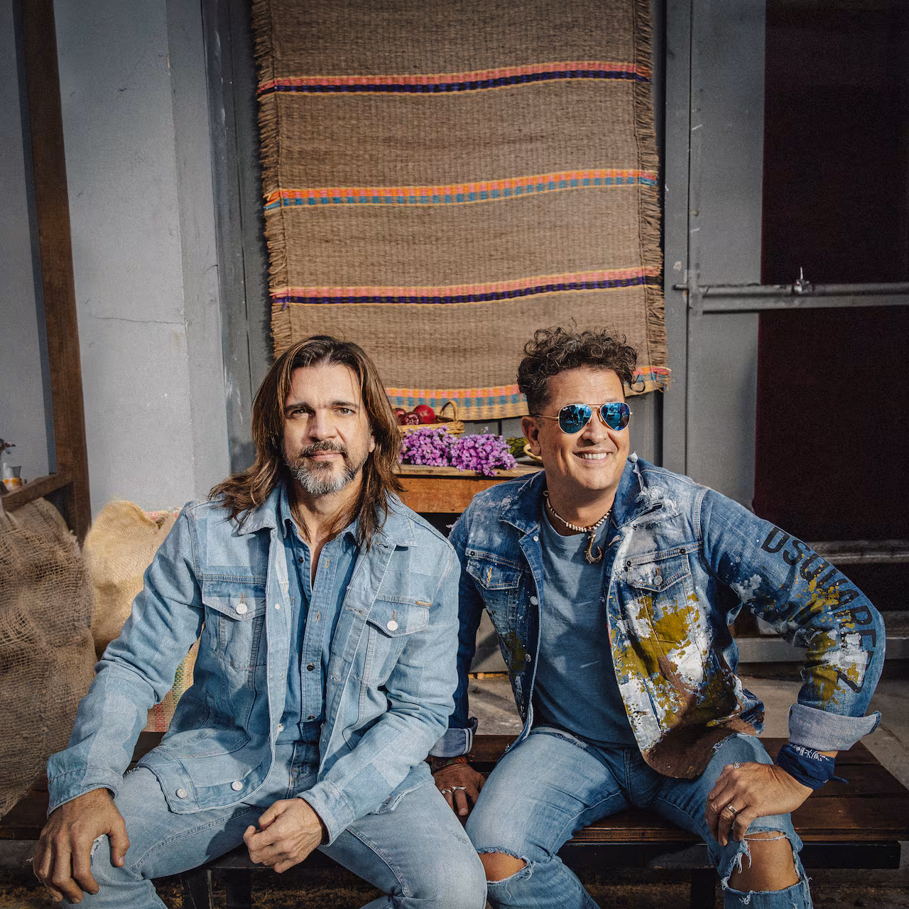 Carlos Vives and Juanes join Colombian mourning with an emotional tribute to Miguel Uribe Turbay | De Último Minuto English