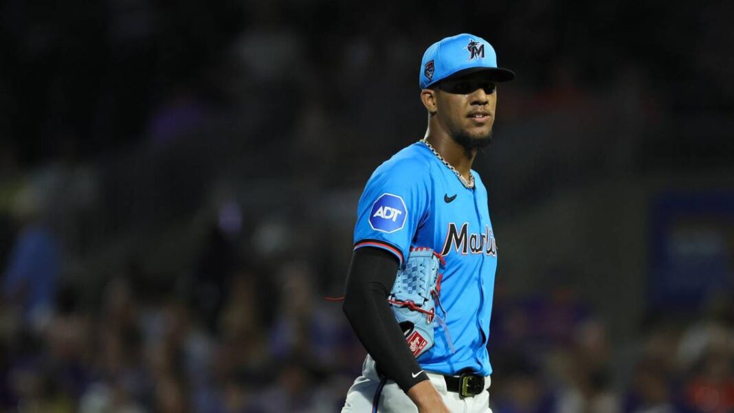 Marlins shut out Yankees with Eury Pérez gem and two home runs by Agustín Ramírez | De Último Minuto English