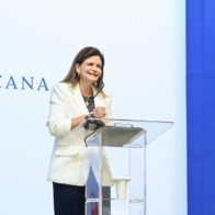 Vice President gives a conference in SPM on the importance of free trade zones | De Último Minuto English